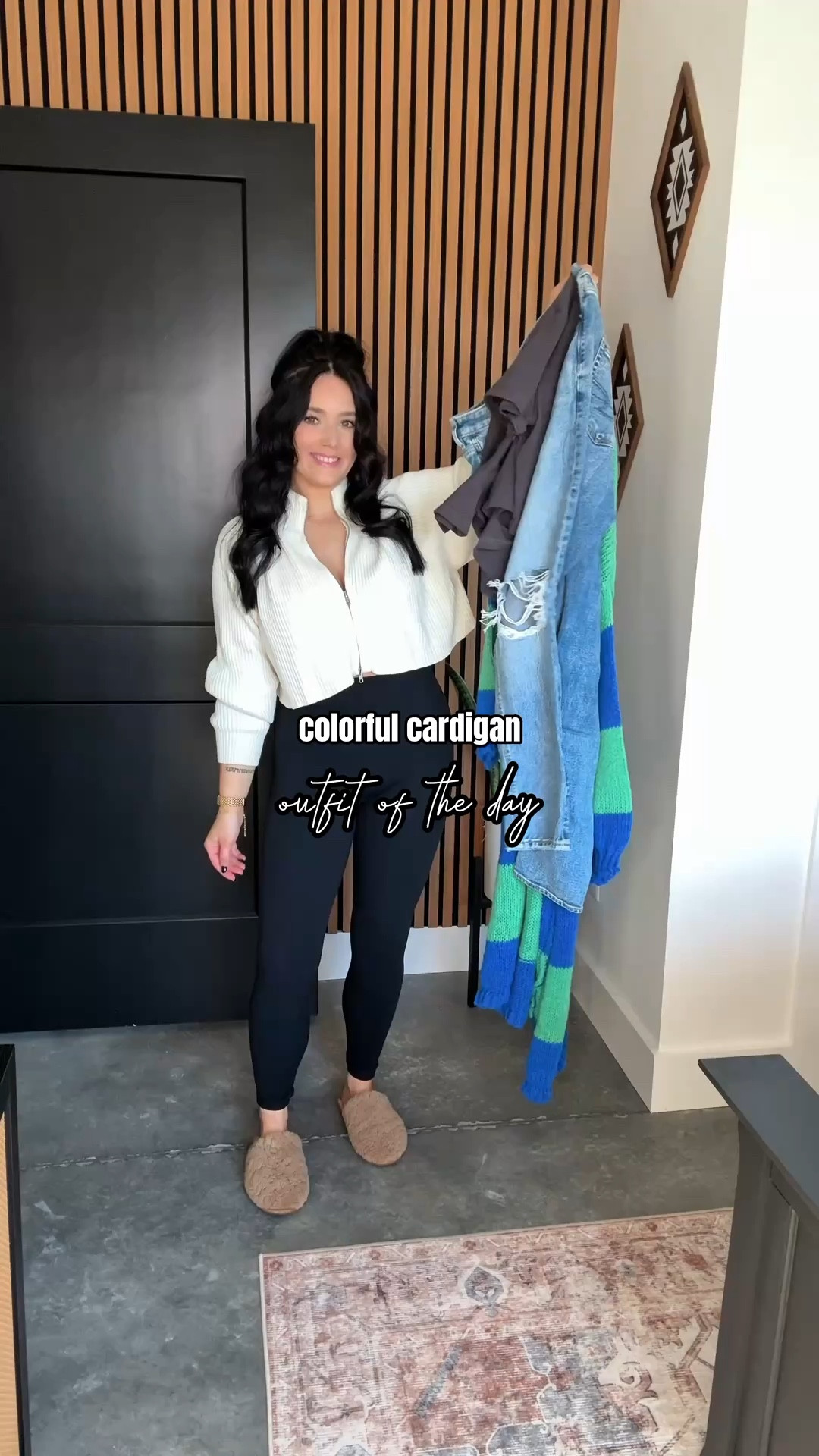 Colorful Fall Outfit 💙💚

Cardigan - small
Tee - medium
Bralette - medium
Jeans - 4

Love this colorful (yet kind of edgy) easy fall OOTD! This cardigan is SO CUTE! I love the blue and green combo! It is a thinner knit material, so you could always swap out the tee for a white long sleeve if it's cooler where you live! Finished the look with these ripped American Eagle jeans (love them so much that I actually ordered 3 more colors in this style!) & my white leather platform converse sneakers! 🤍



#LTKgrwm #LTKStyleTip #LTKootd