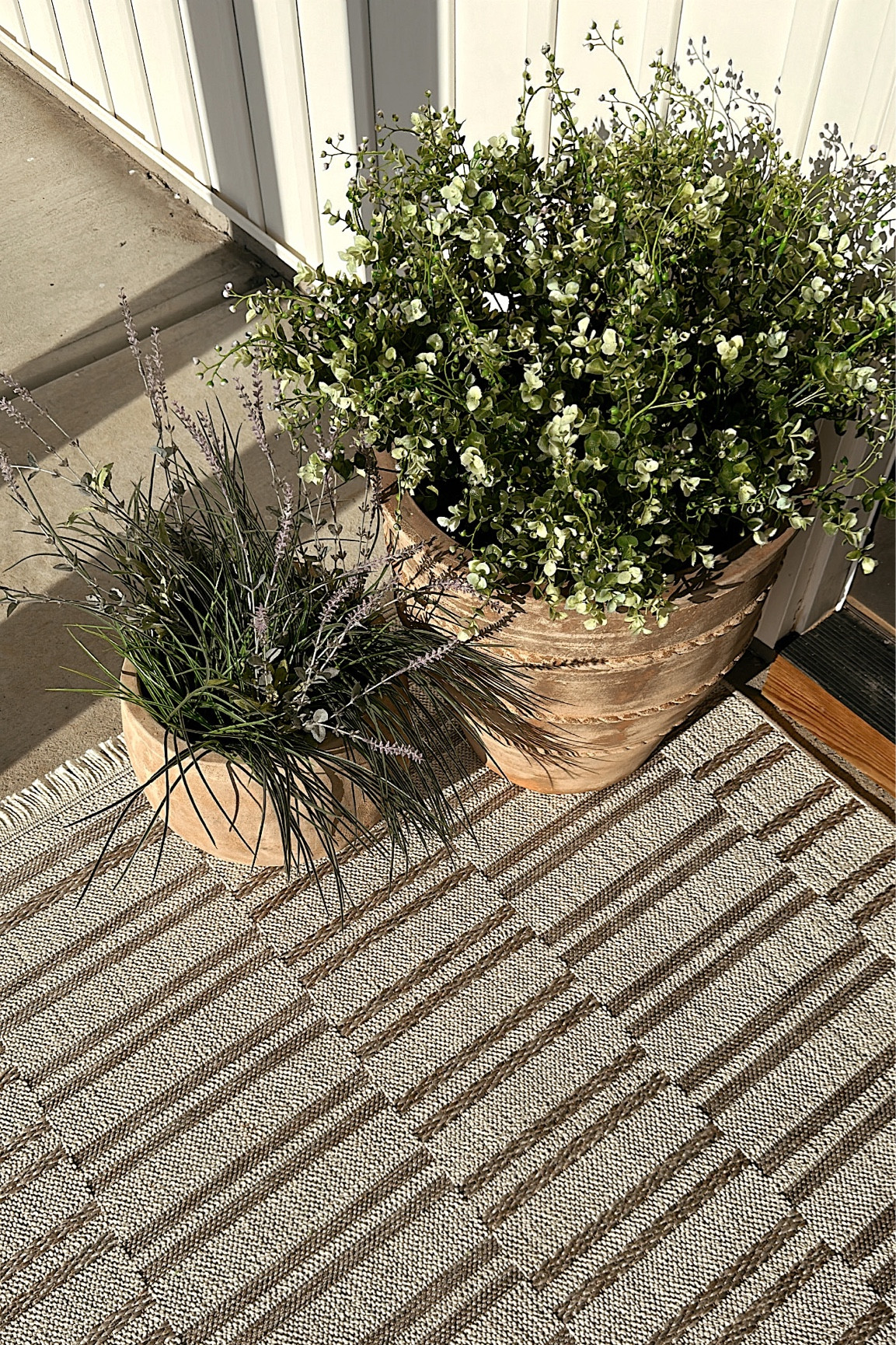 Spring porch loading 🌸

#LTKfindsunder50 #LTKSeasonal #LTKhome