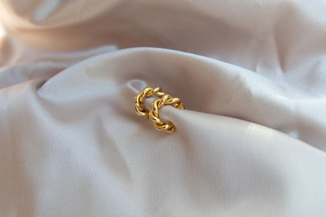 Bold Twisted Hoop Earrings Gold Gold Huggie Hoops Spiral - Etsy | Etsy (US)