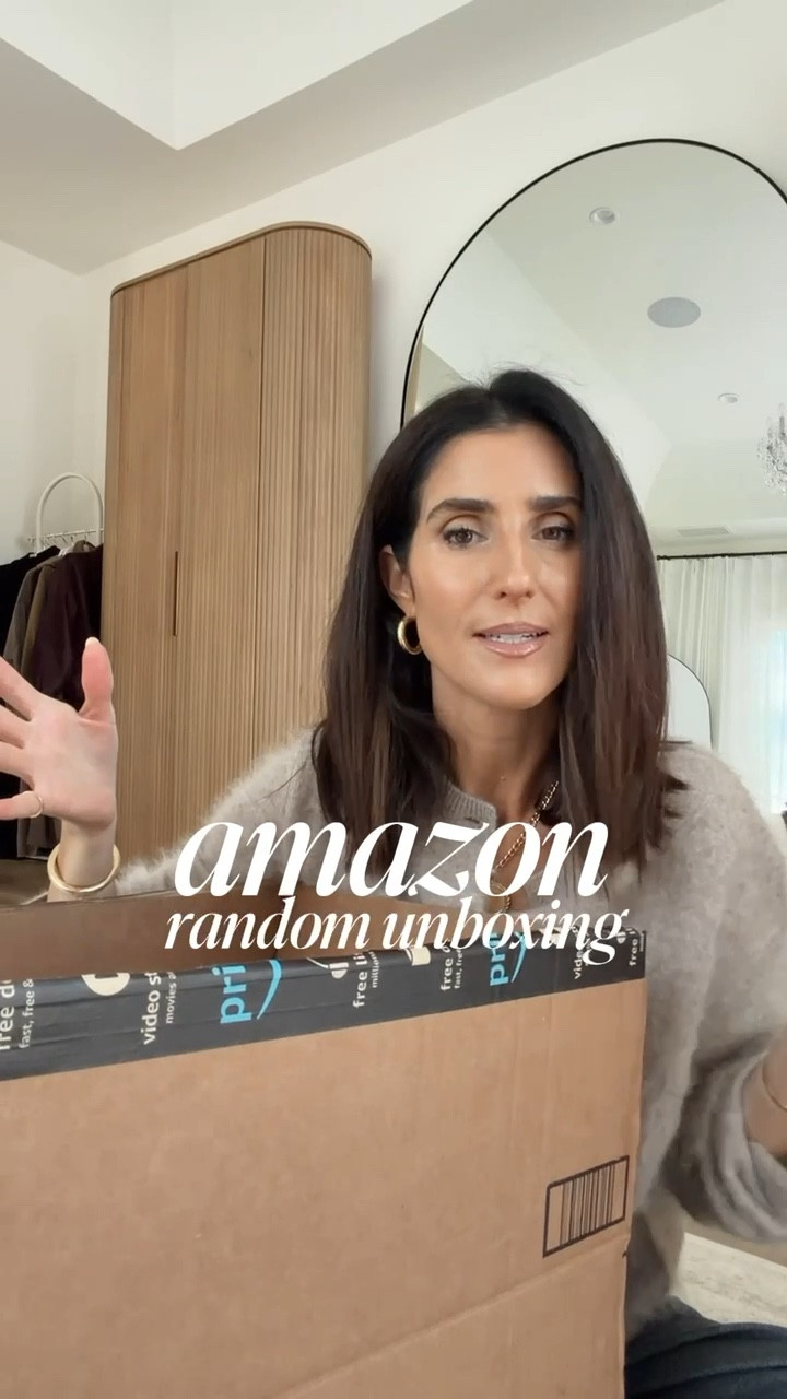 Opening my new very random Amazon order and wanted to share with you! #stylinbyaylin #amazon #amazonfind #amazonfashion #bags 

#LTKBeauty #LTKselfcare #LTKSeasonal