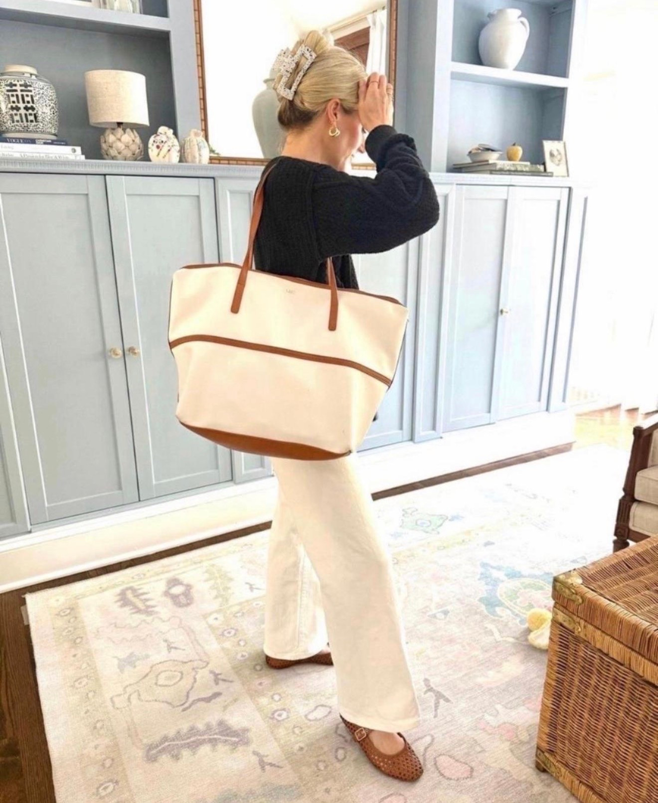 Truly the perfect transition outfit going into Fall! This bag is my tried and true for carrying all the mom supplies!

#LTKootd #LTKSeasonal #LTKgrwm