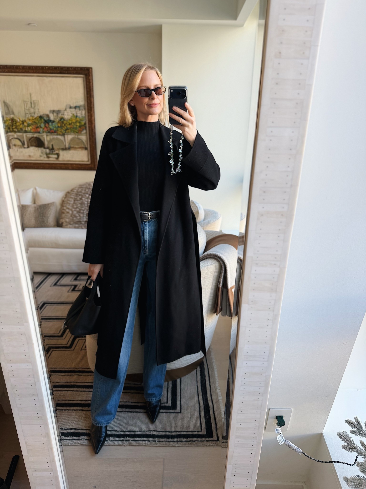 Today’s look! Jeans are old Zara - coat is old COS so I linked similar!

#LTKdayinmylife