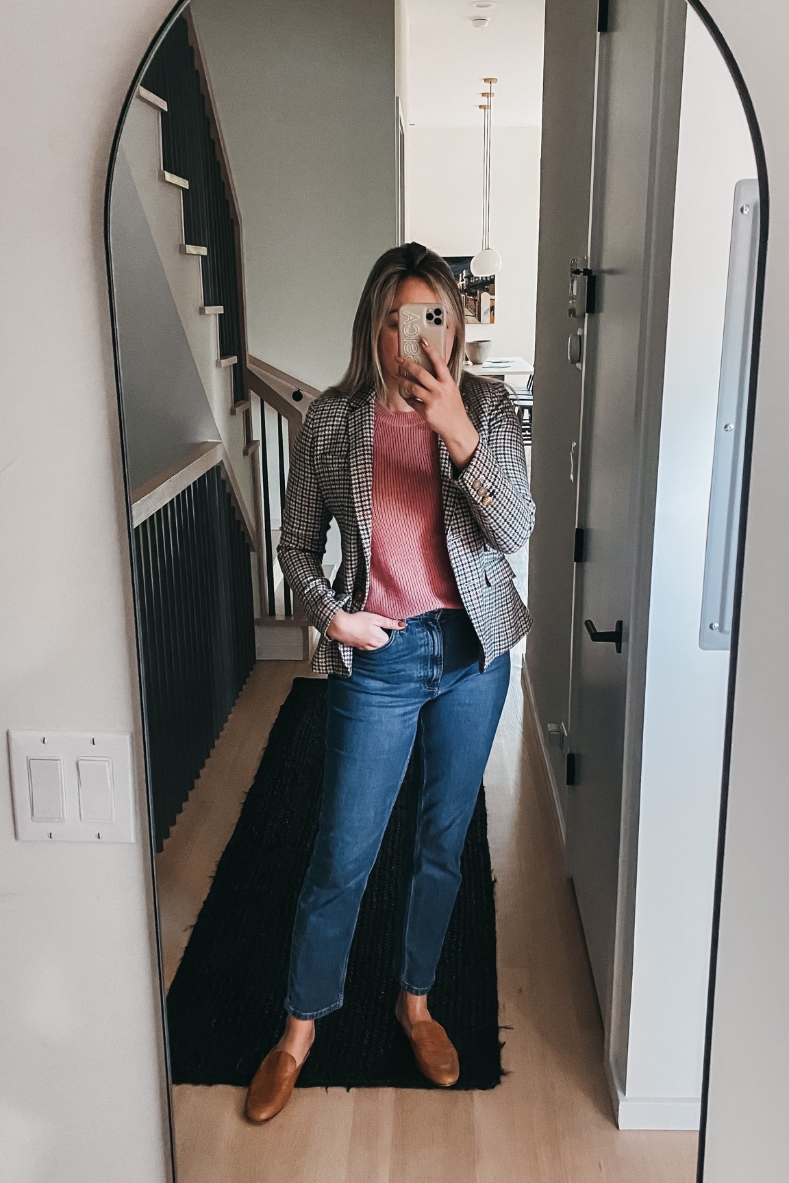 Houndstooth blazer is old from Joules, but linked two similar styles.
Lucy Paris sweater tank is from last fall — linking it on sale, plus a few similar styles.
Dune London leather slides are also old - linking current styles.
And my Everlane straight leg jeans are current and TTS -wearing a 6.

#LTKworkwear #LTKSeasonal #LTKstyletip