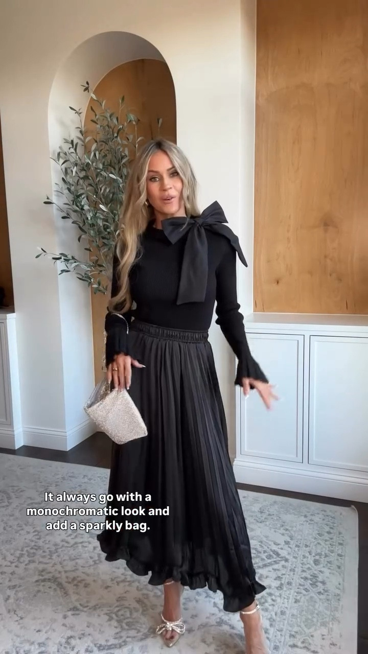 

Holiday outfit ideas from Amazon - perfect for family photos, holiday parties and even casual holiday outfit ideas 

#holidayoutfitideas #holidayoutfits

#LTKParties #LTKHoliday #LTKFindsUnder50