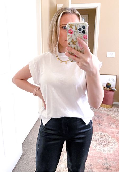 Love this tee from Target. So comfy! True to size and available in many colors. 



Target tee, target t-shirt, summer outfit, white t-shirt, white tee 

#LTKstyletip #LTKover40 #LTKSeasonal