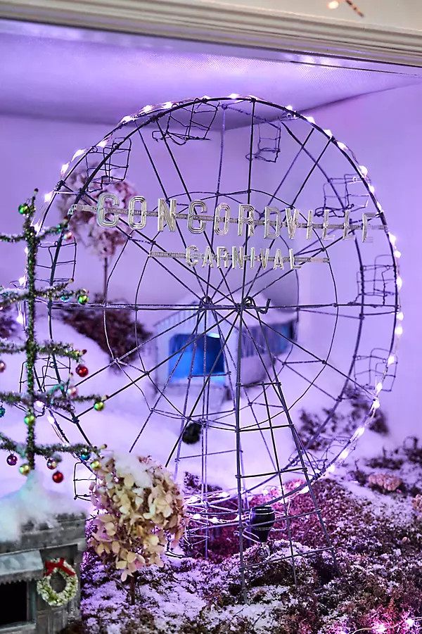 Concordville Wire Frame Ferris Wheel | Terrain