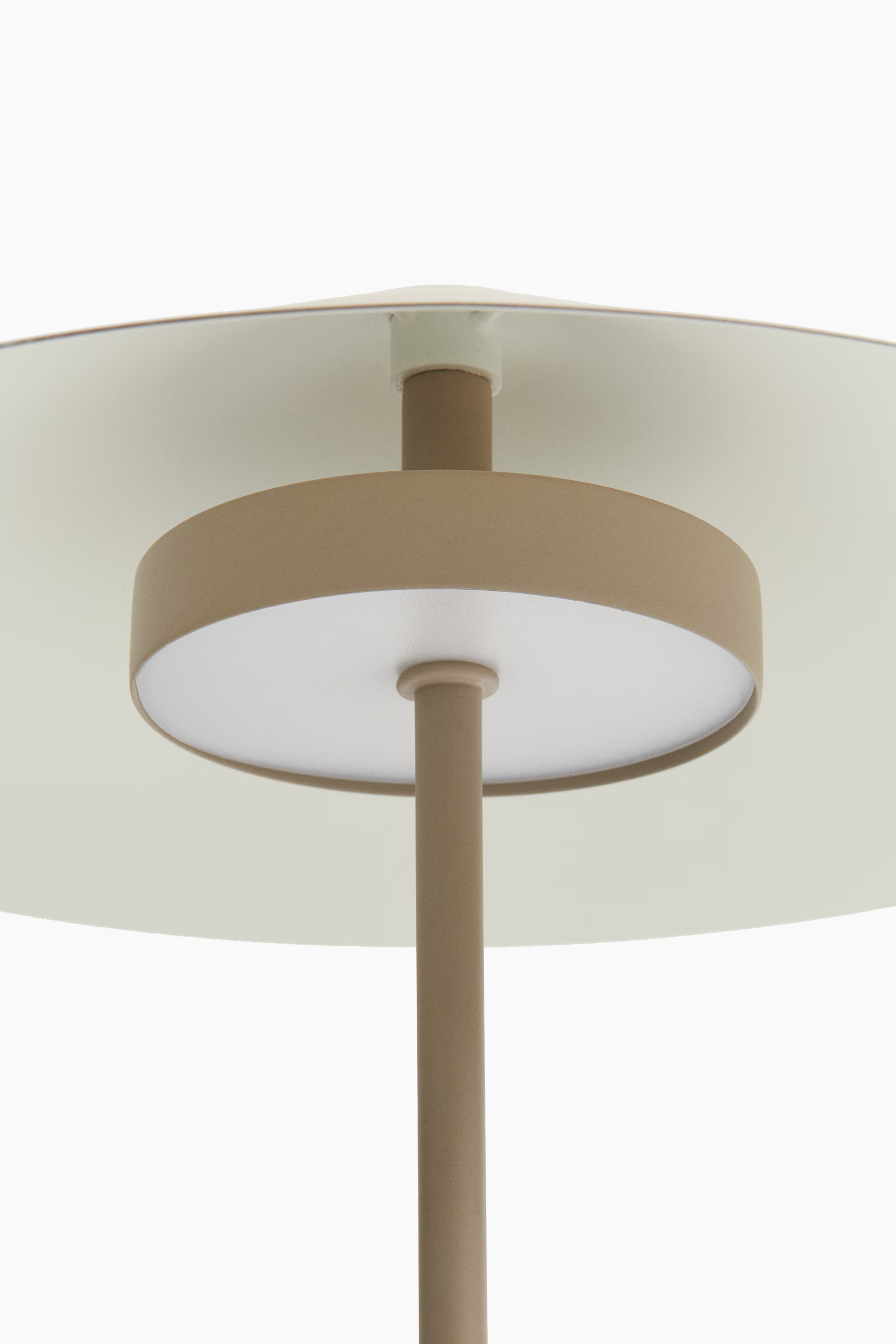 Cordless outdoor table lamp | H&M (UK, MY, IN, SG, PH, TW, HK)