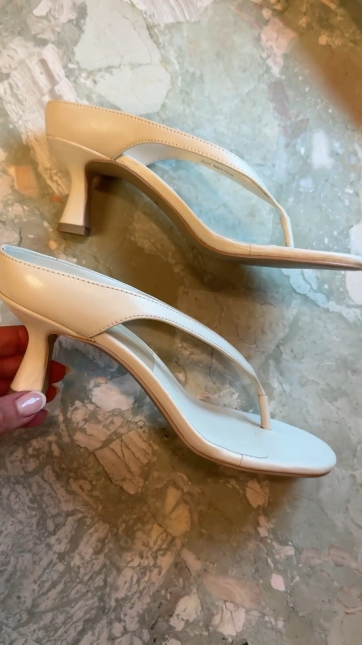 New spring heels I got in 😍 so obsessed with a white shoe for spring & summer. The heel height id perfect - I'll be grabbinh for these 24/7