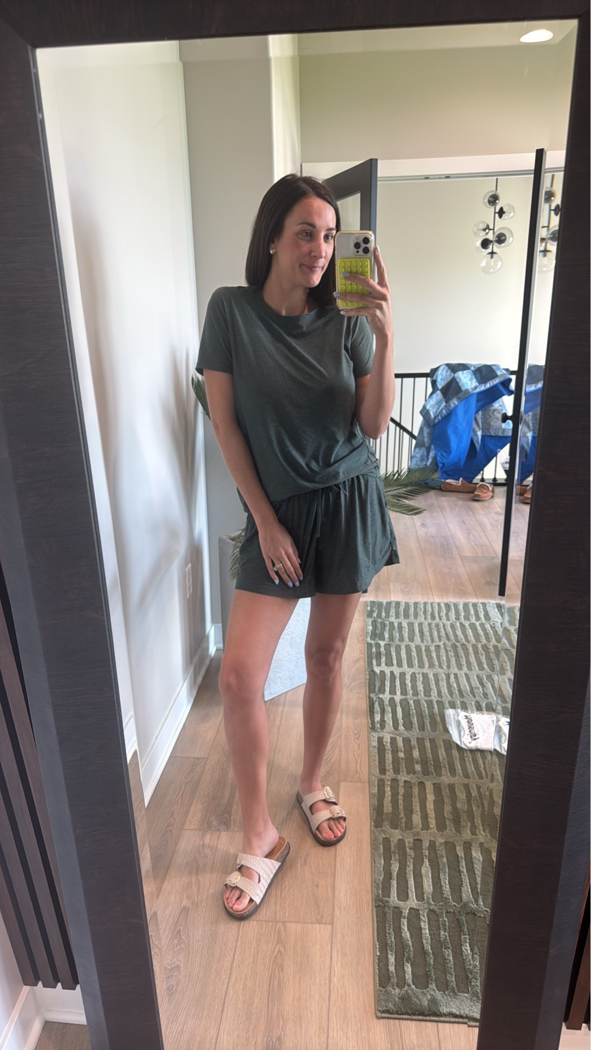 The comfy lounge set that makes me feel put together! Wearing size small!

#LTKdayinmylife #LTKgrwm #LTKootd