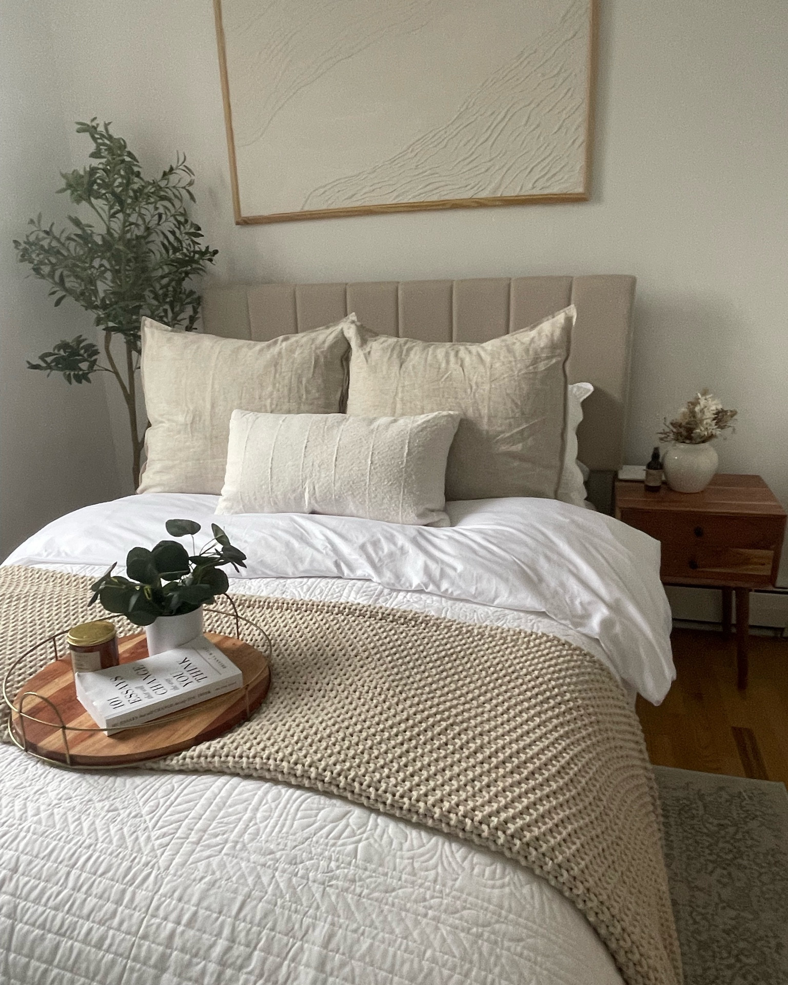 Bedroom Details

#LTKhome #LTKstyletip #LTKFind