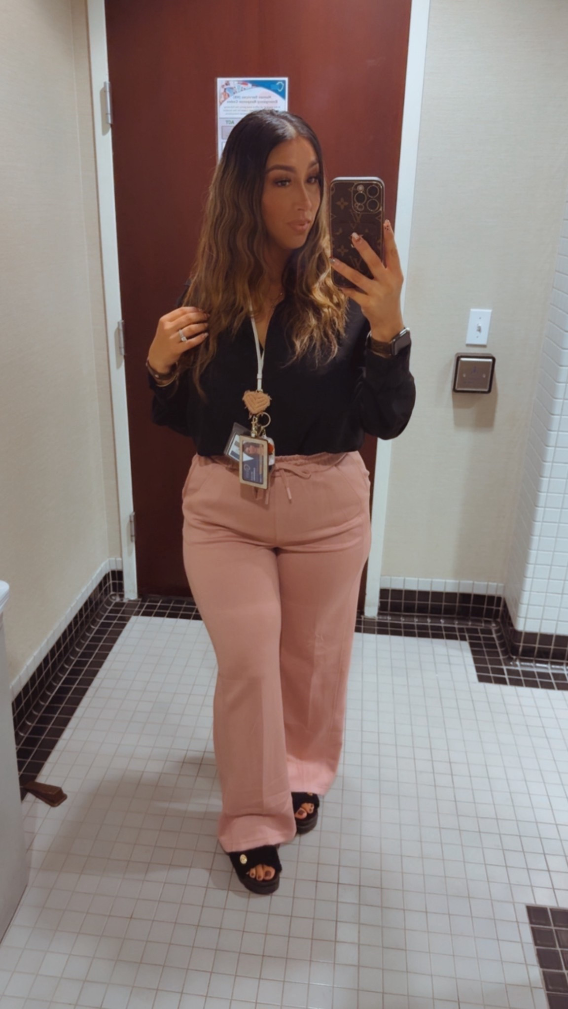 OOTD #ootd #ootdofficeedition #officeootd #officeoutfit #corporateootd #businesscasual #midsizefashion 

#LTKFindsUnder50 #LTKWorkwear #LTKMidsize