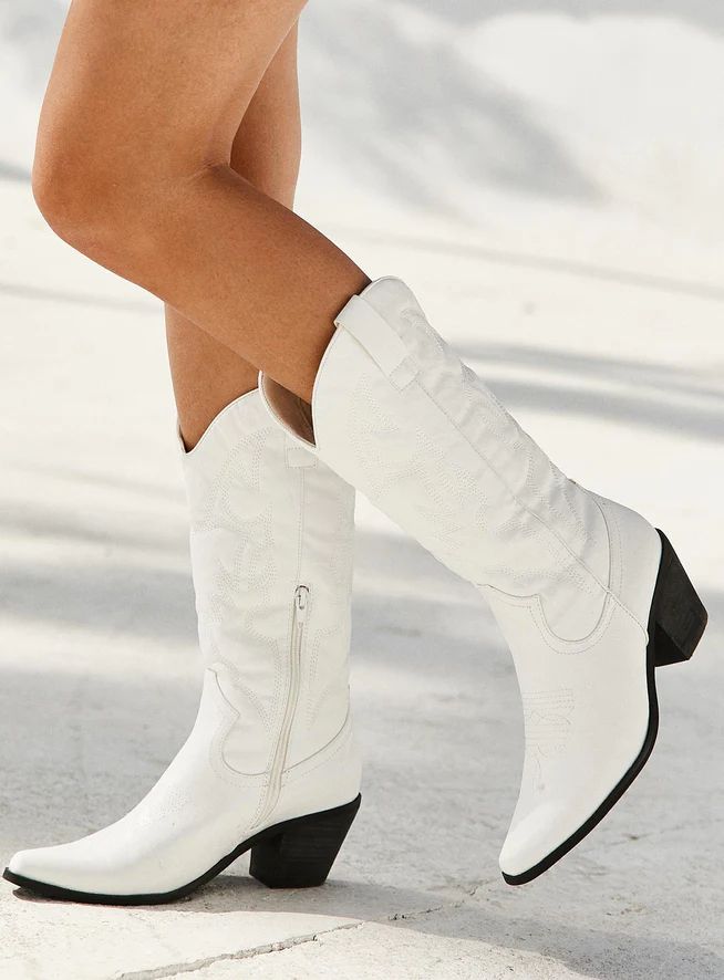 Therapy Clayton Boots White | Princess Polly US