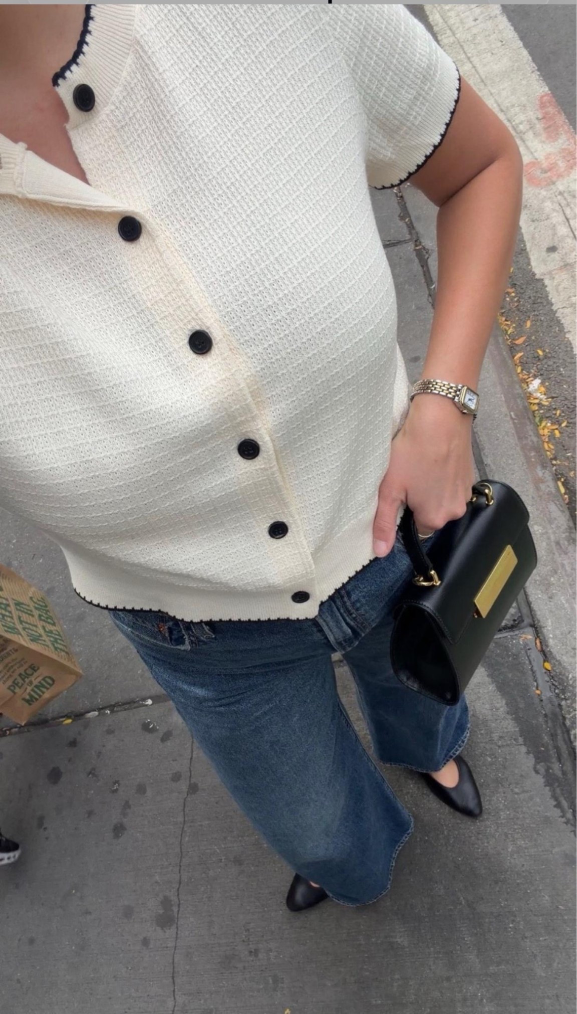 A little ladylike, a little cool girl 🤍 This cardigan + wide leg denim combo feels so polished without trying too hard. Add a pointed toe flat and structured bag and it’s instantly chic for fall.

midsize fall outfit, size 12/14, midsize style, cardigan outfit, wide leg jeans, fall fashion, chic casual outfit, classic fall style

#LTKootd #LTKSeasonal #LTKMidsize