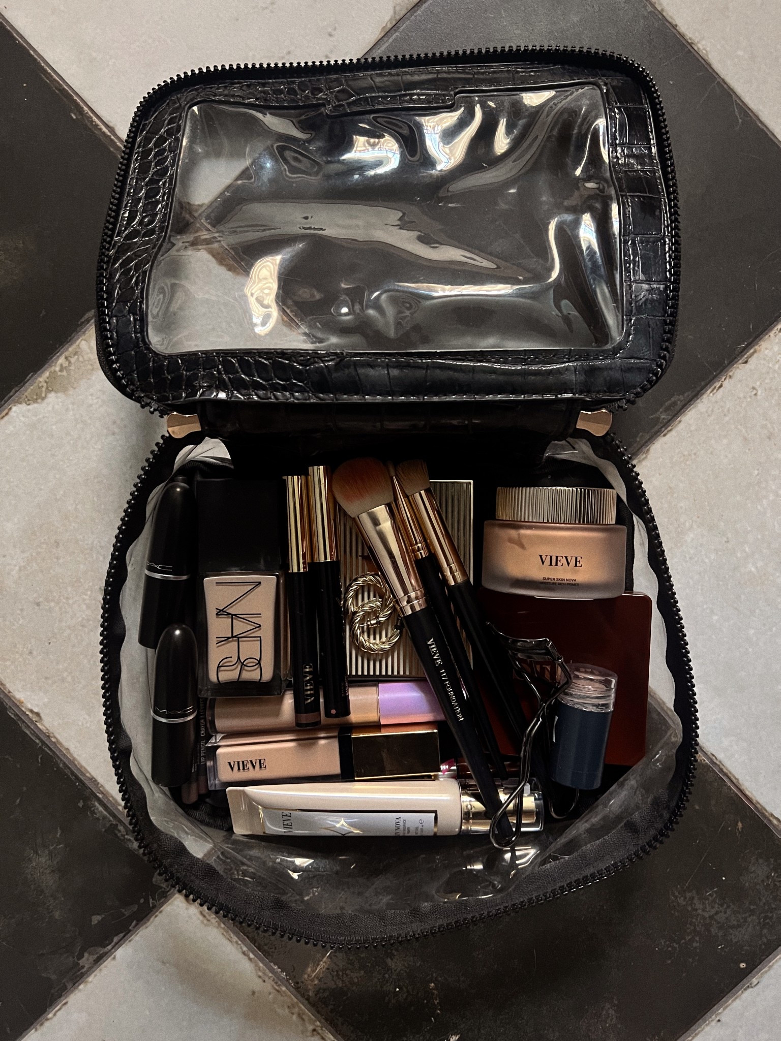 Makeup holy grails. Must have makeup products. #makeup

#LTKFindsUnder50 #LTKFindsUnder100 #LTKBeauty