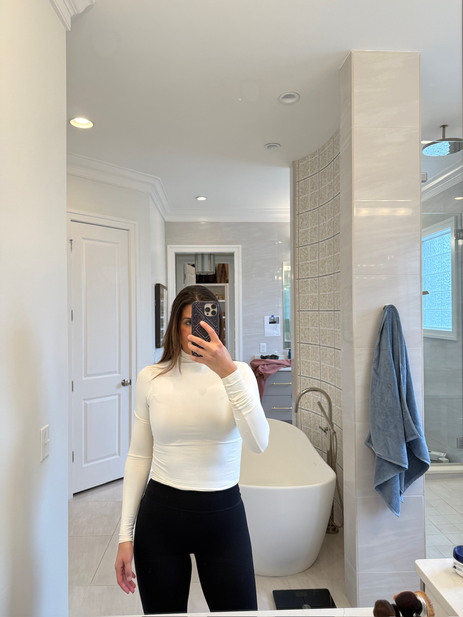 This turtleneck is sooo warm especially with the snowy weather!

Snowy weather outfit, layers outfit, turtleneck, turtleneck outfit, athleisure, gracewhitefit, Grace white

#LTKgrwm #LTKootd #LTKfitnessgoals