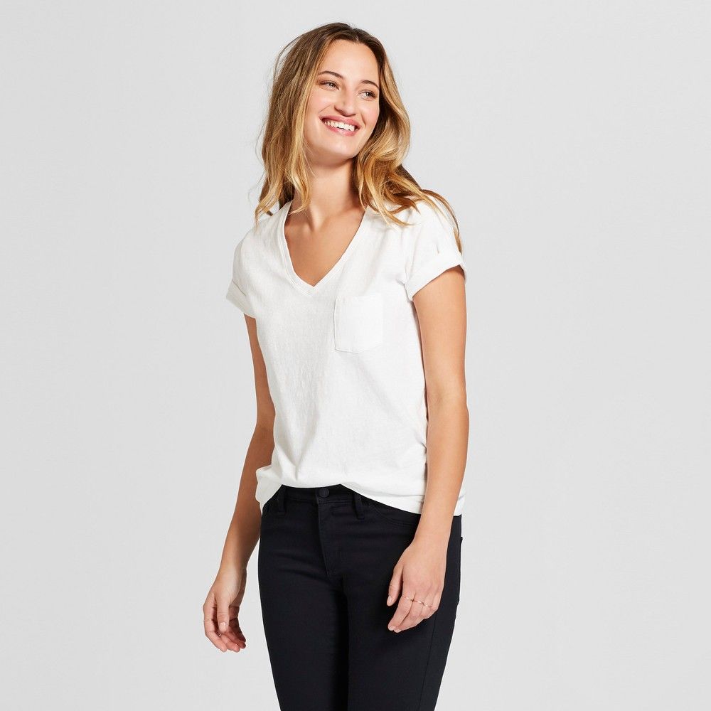 Women's Monterey Pocket V-Neck Short Sleeve T-Shirt - Universal Thread White M | Target