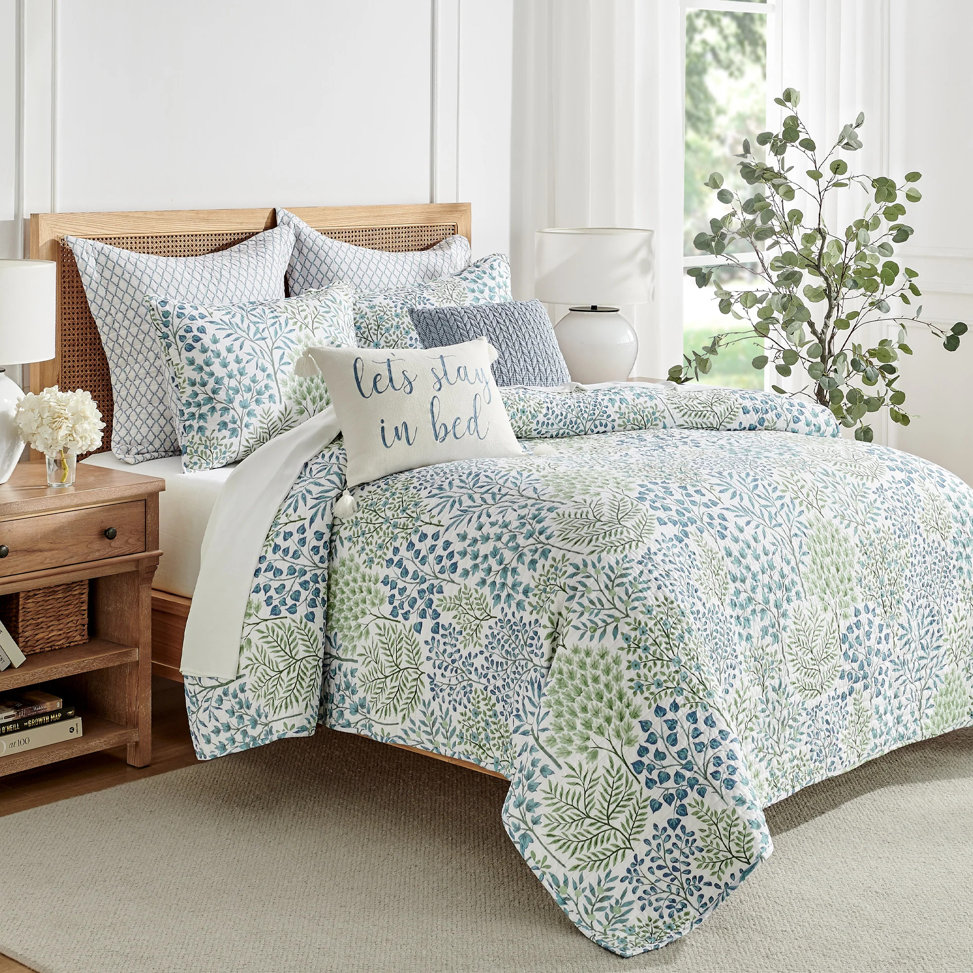 English Forest Quilt Set Twin/Twin XL / Green | Levtex Home