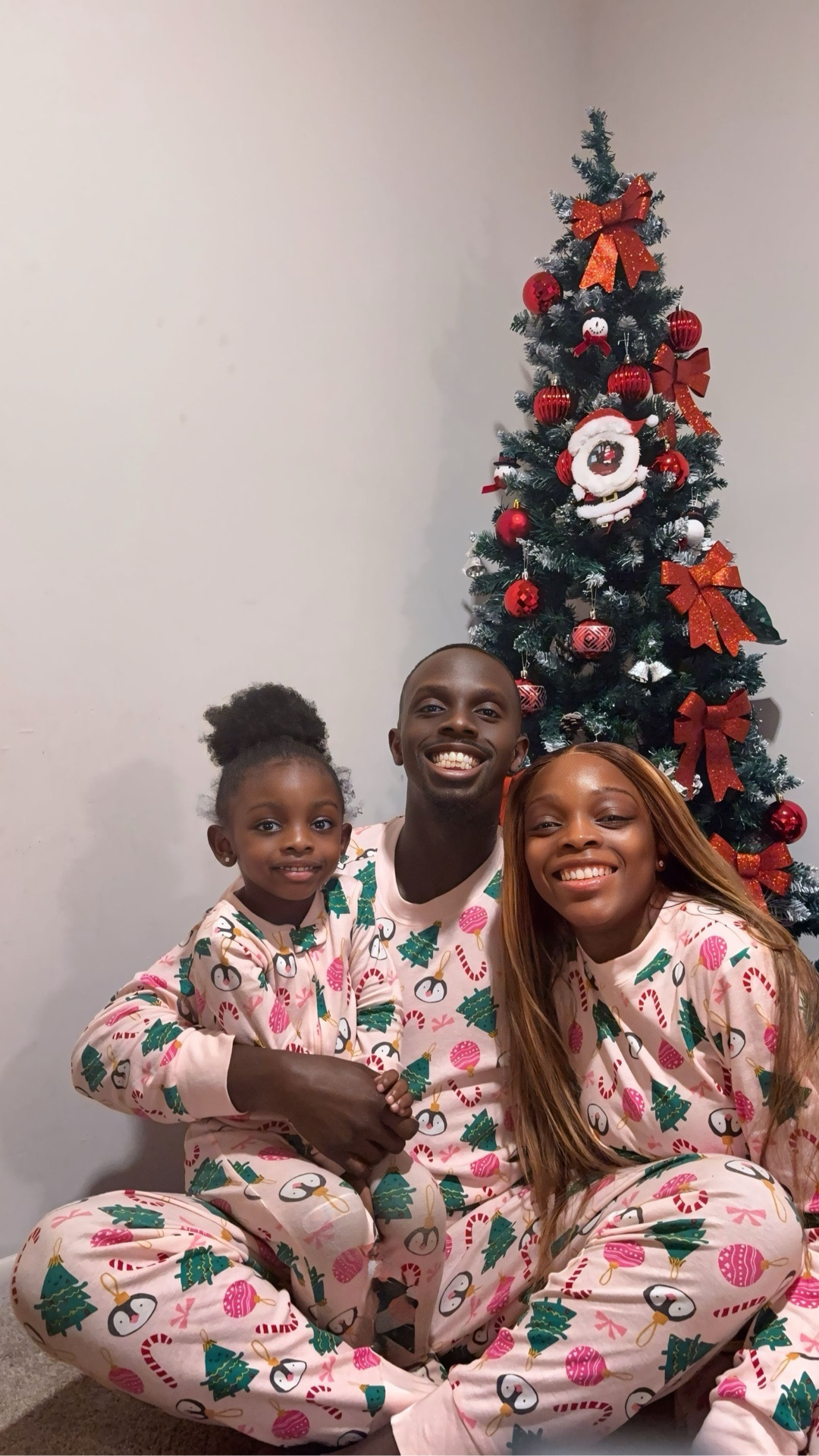 I hope you all had a wonderful time celebrating with your loved ones🙏🏾🎄

Matching PJs Carters


#LTKHoliday #LTKmomlife #LTKKids