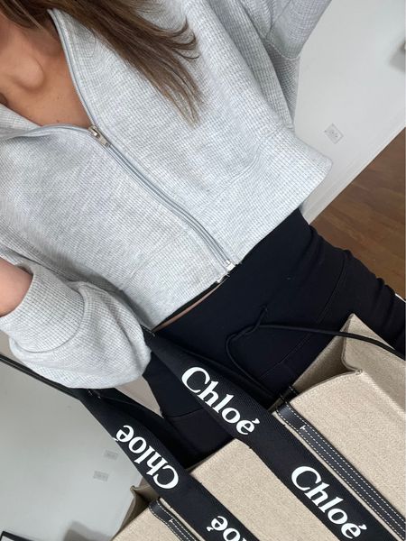 This cute cropped waffle zip up is under $30 - I’m wearing size small 🖤

Casual outfit; mom style; casual style; spring outfit; errands outfit; Amazon fashion; school drop off outfit; Chloe bag; Vuori; Christine Andrew 

#LTKunder50 #LTKitbag #LTKstyletip
