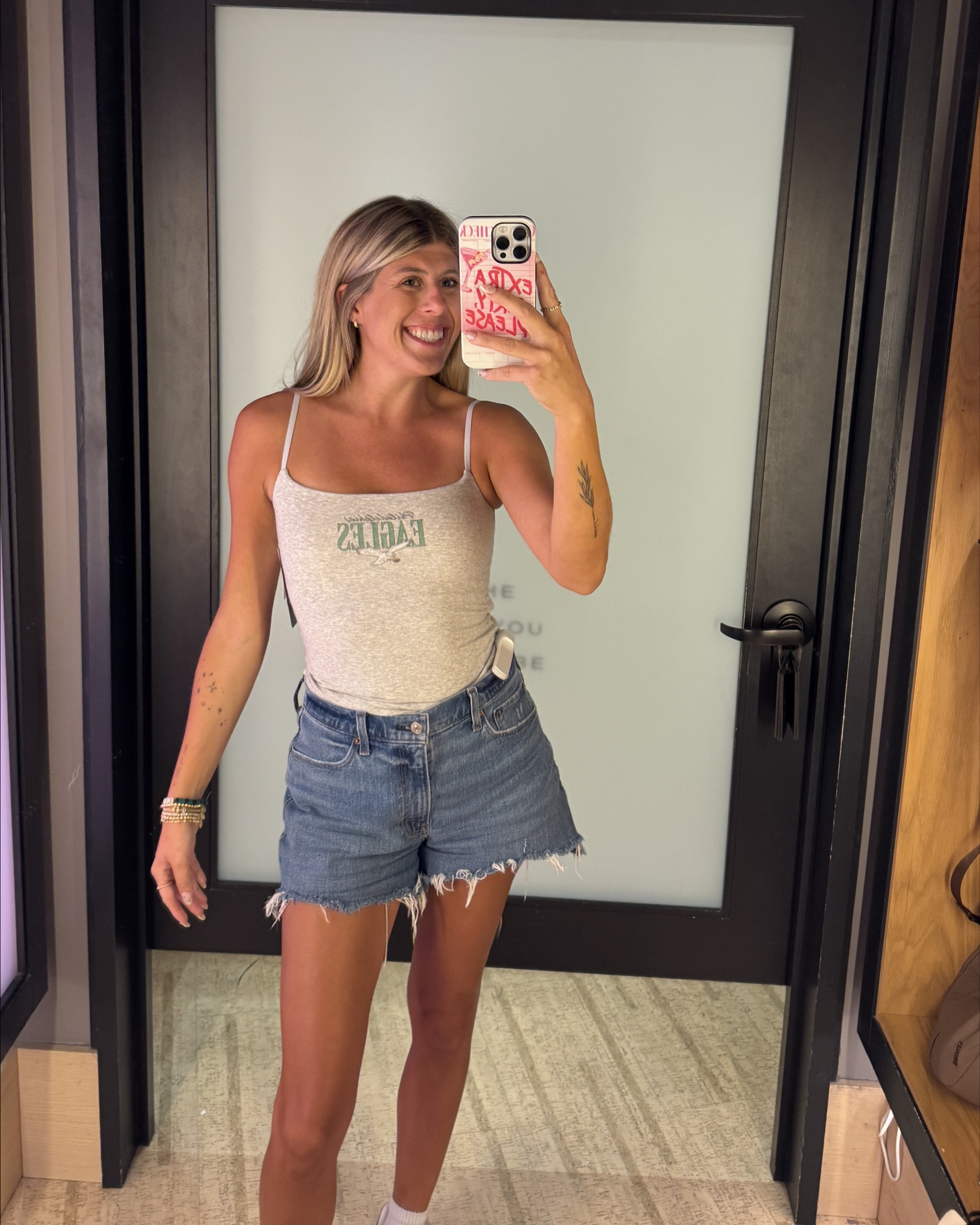 Abercrombie Black Friday NFL deals!!
All my Eagles gear is from Abercrombie because it’s simply the best!!!! 


Philadelphia Eagles | NFL | Black Friday Deals | Game Day Outfit

#LTKGiftGuide #LTKCyberWeek #LTKSeasonal