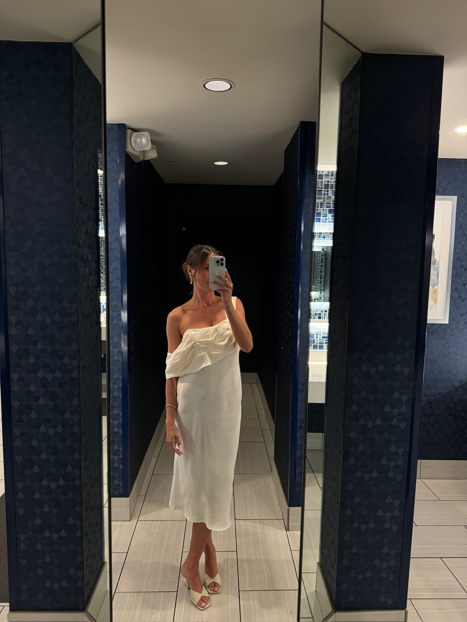 🤍🤍🤍

#LTKParties #LTKStyleTip #LTKWedding