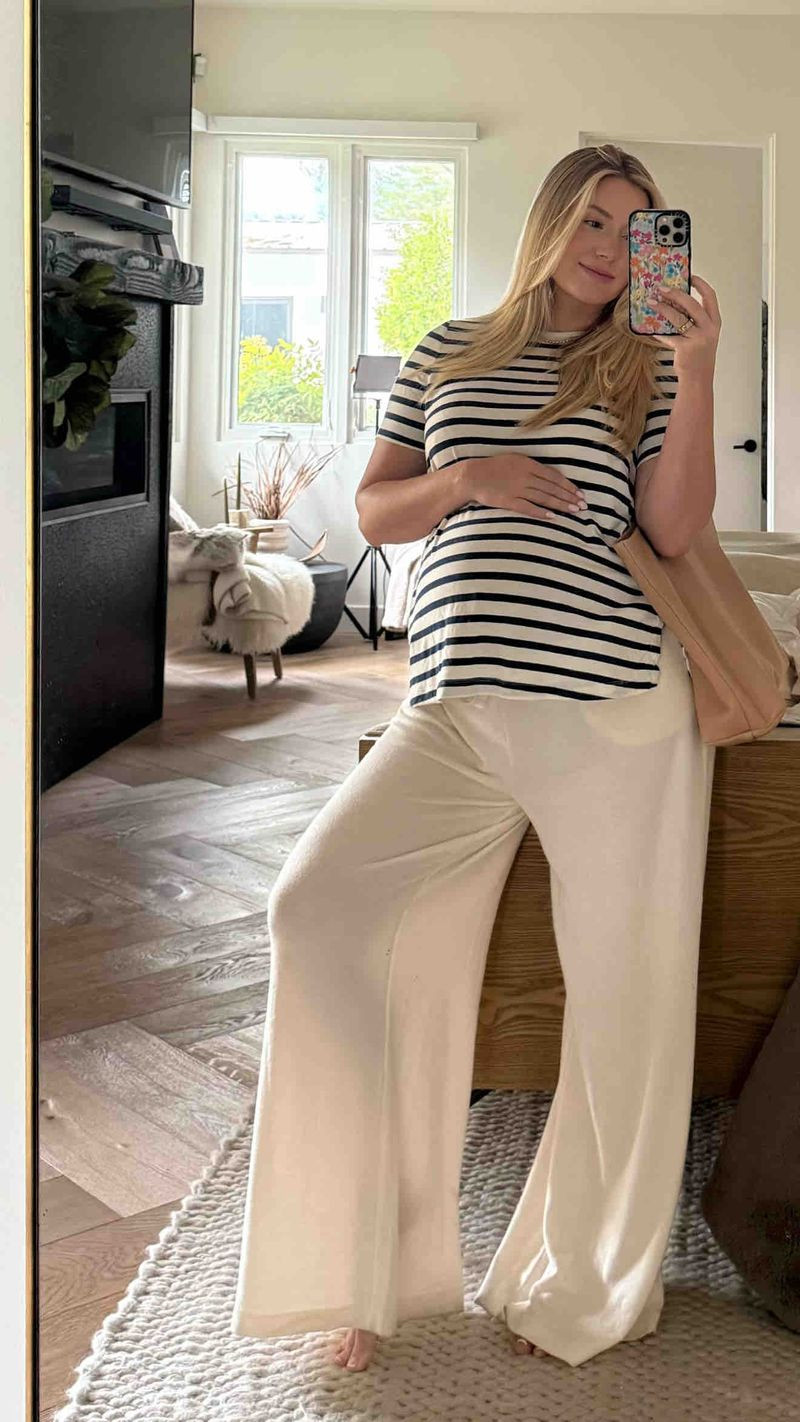 a cozy pregnancy look ⚓️🤍 

 #LTKFindsUnder100 #LTKStyleTip #LTKBump