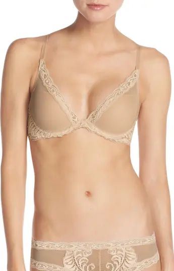 Feathers Underwire Contour Bra | Nordstrom