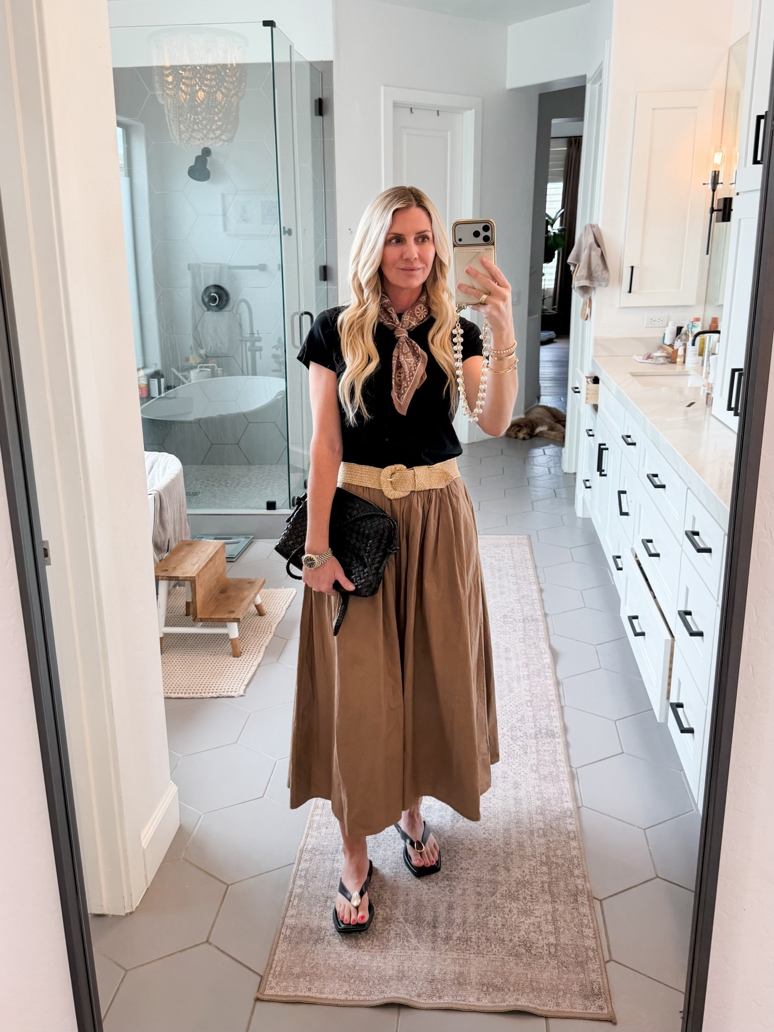 Casual Friday mom look

#LTKSeasonal #LTKOver40 #LTKootd