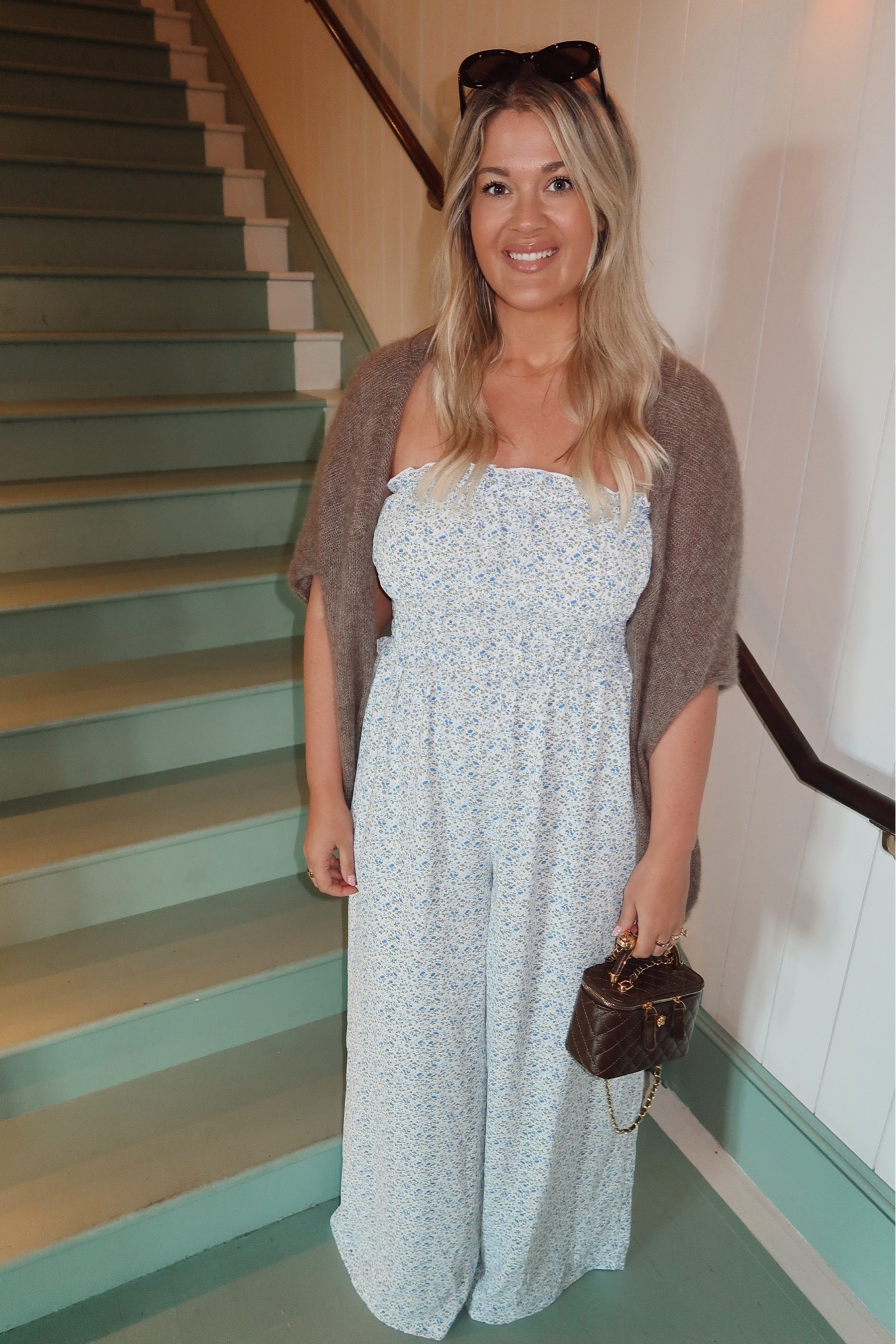Dinner in Charleston wearing the cutest & comfiest jumpsuit! Love Petal & Pup, I grabbed this in the black gingham as well!

#LTKmidsize