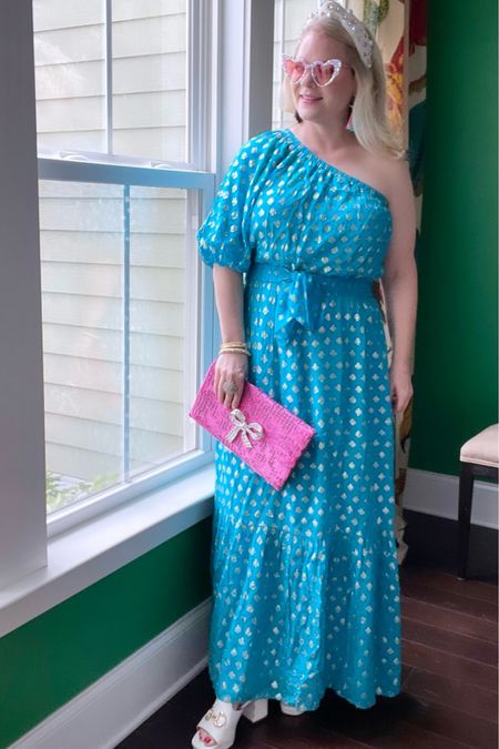 Birthday look. Off the shoulder dress Lilly Pulitzer dress

#LTKover40