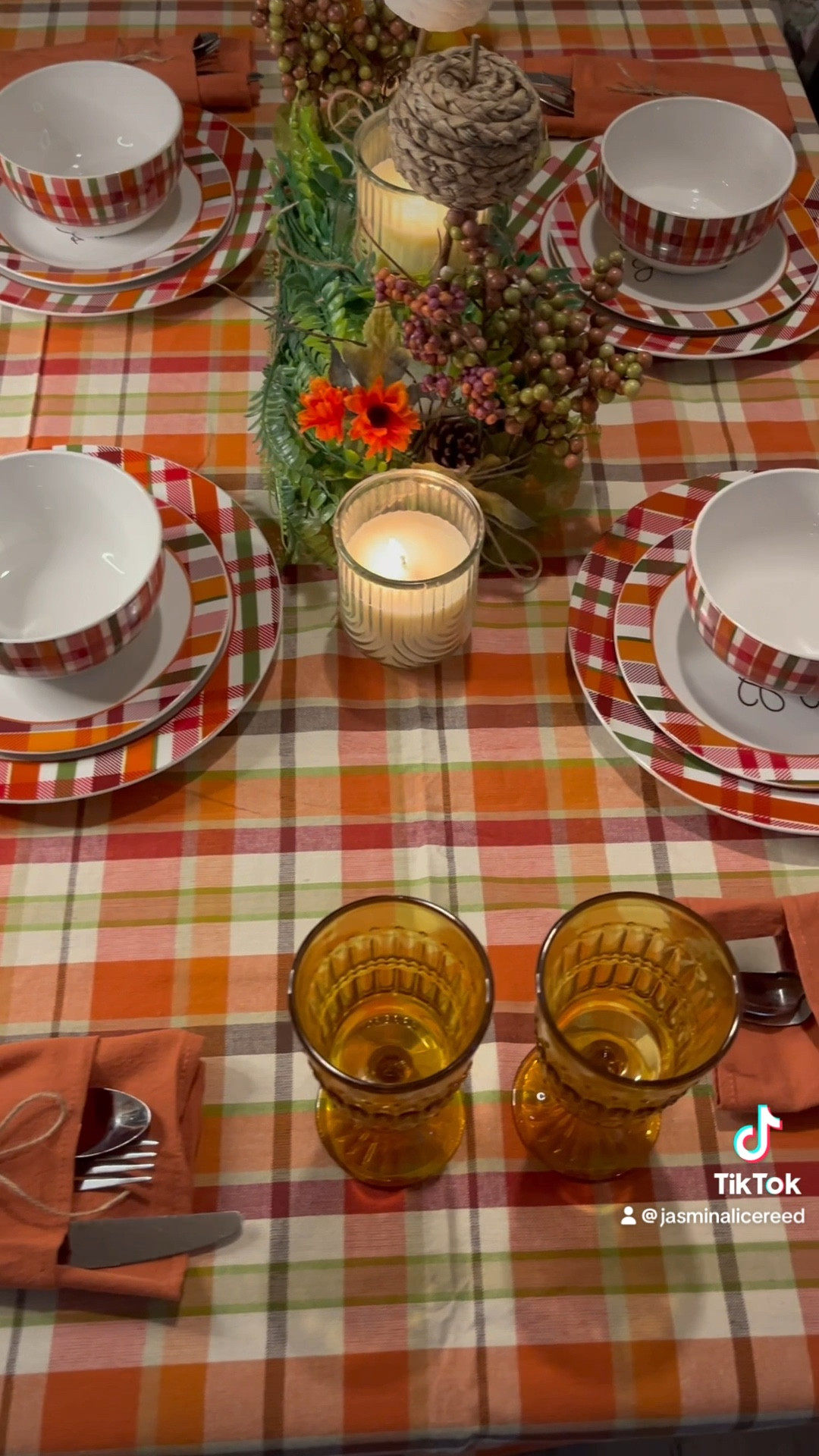 Happy Holidays!🦃

#LTKSeasonal #LTKHoliday #LTKHome