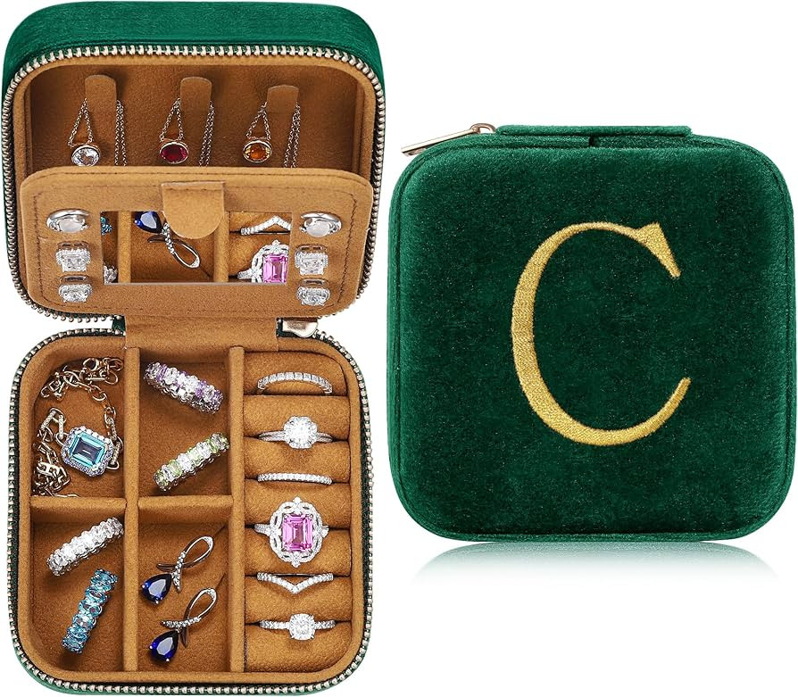 Parima Plush Velvet Travel Jewelry Case Jewelry Box - Personalized Monogram Travel Jewelry Case O... | Amazon (US)