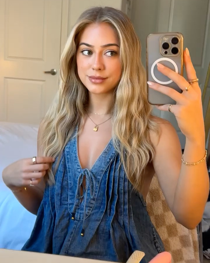 I haven’t used a hair waver in YEARS & it was so fun to try it out again! Feels like I’m back in the 2000s💿💄🪩🩷

#LTKBeauty