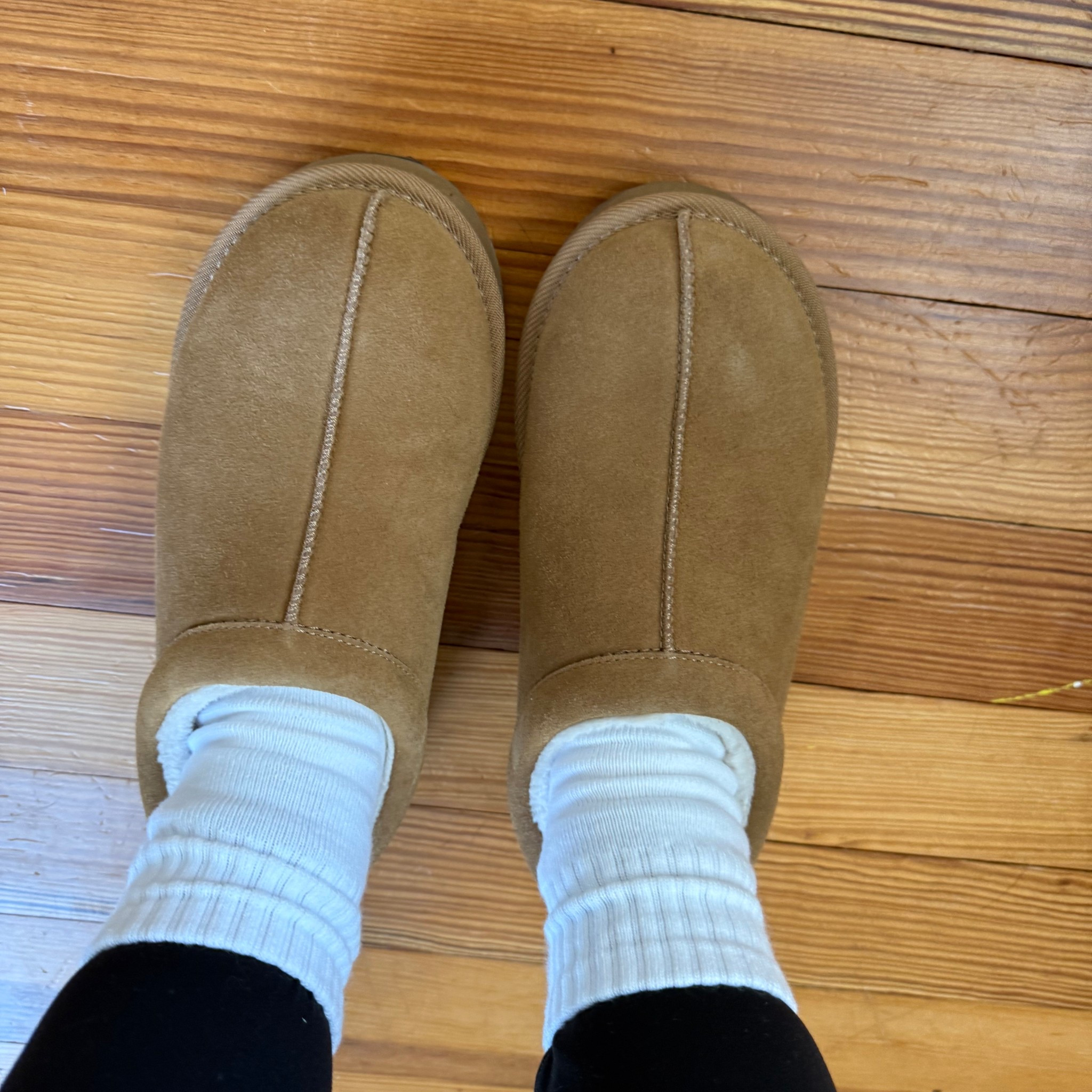 Shoes are 40% off! Leggings are 40% off! Socks are 40% off! 

#LTKCyberWeek #LTKSaleAlert