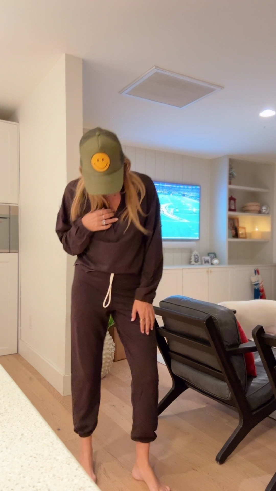 This Aerie loungewear set is soft-soft. Like, cloud-meets-butter soft. 💤
Stretchy, flattering, and perfect for that post-Thanksgiving “I can’t move but still cute” vibe. Comes in a bunch of colors and it’s on sale now! #AerieStyle #SweatSet #LoungewearLover #FallOOTD #MatchingSet #AerieFinds #ComfortCore

#LTKFindsUnder100 #LTKHoliday #LTKSeasonal