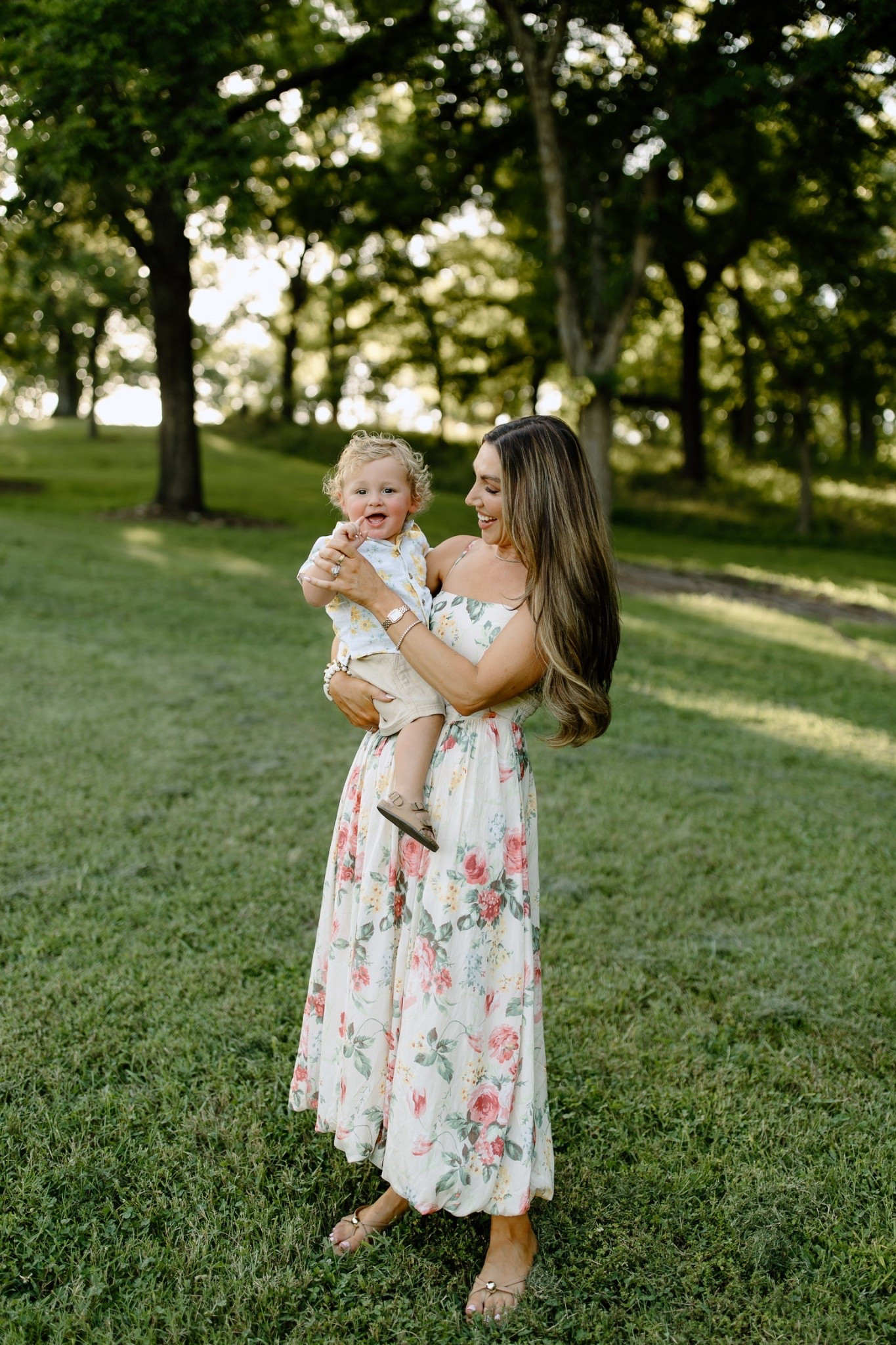 Family photo outfit idea! This dress is gorgeous! 

Face First Fashion, Abercrombie 

#LTKFindsUnder100 #LTKFamily #LTKSaleAlert