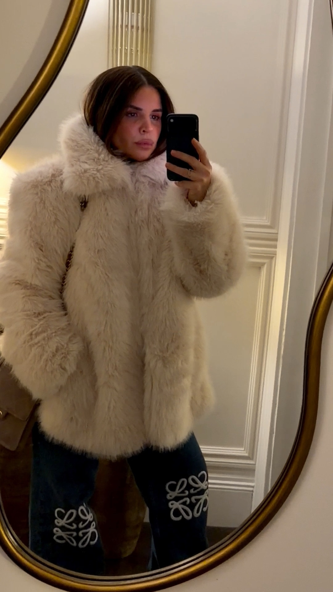 The shoulders on this H&M coat are giving me life 🥰♥️
I’m wearing a size L ✨



#LTKdatenight #LTKwinter #LTKuk