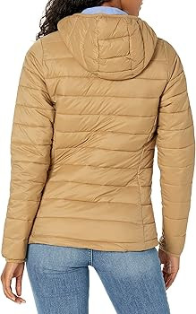 Amazon Essentials Women's Lightweight Long-Sleeve Full-Zip Water-Resistant Packable Hooded Puffer... | Amazon (US)