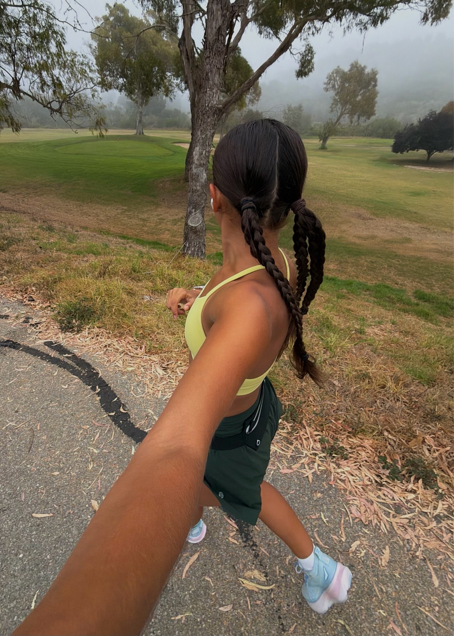 green and yellow for 8 miles ! 💛💚

#LTKActive #LTKfitnessgoals #LTKootd