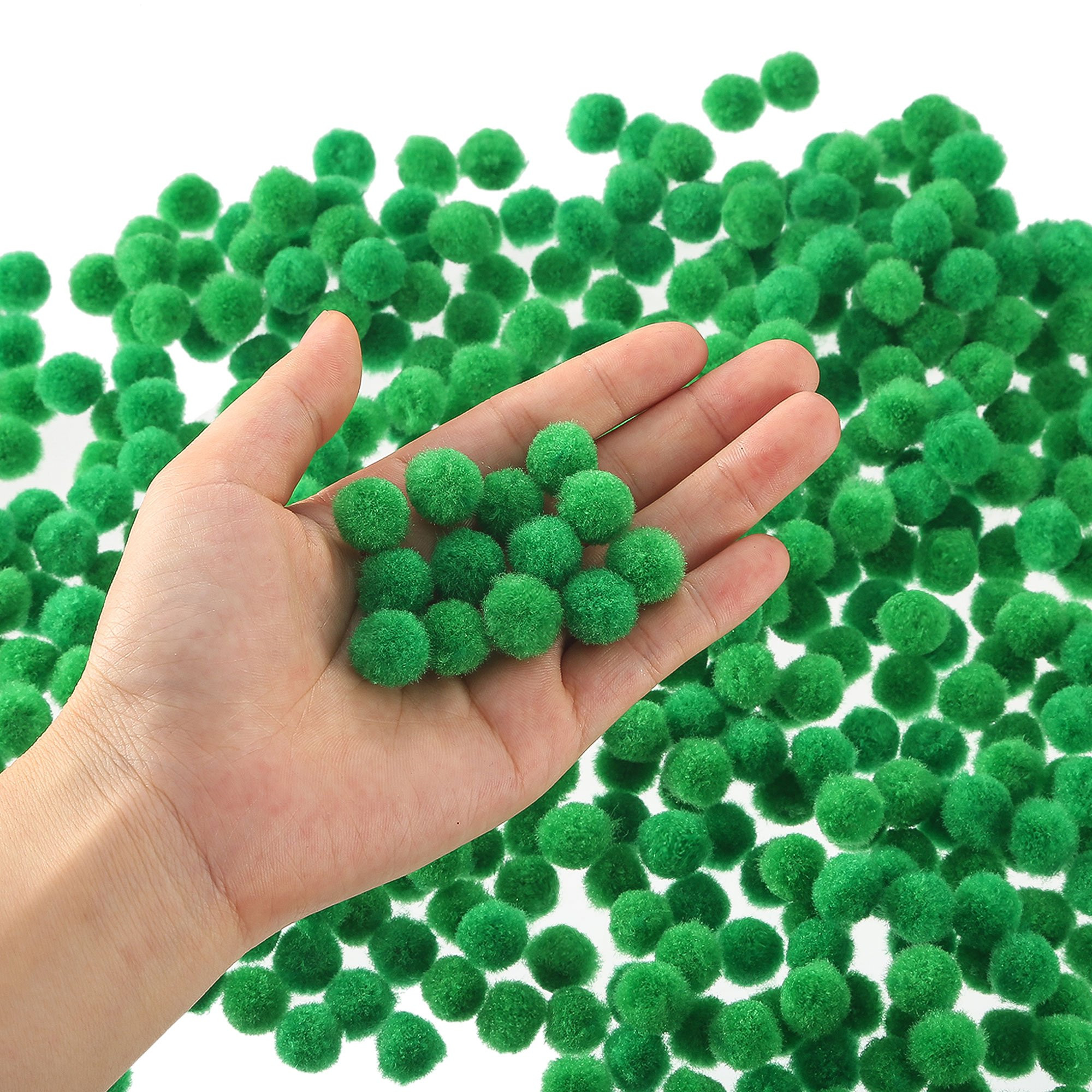 Blulu 500 Pcs 0.5 Inch Polypropylene Pompoms for Craft Making, Small Pom Poms Balls Art and Craft... | Amazon (US)