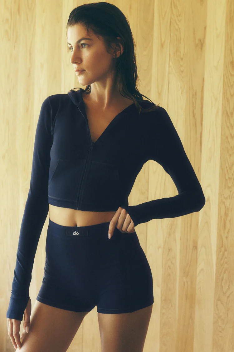 Alosoft Sincere Micro Short - Navy | Alo Yoga (US)