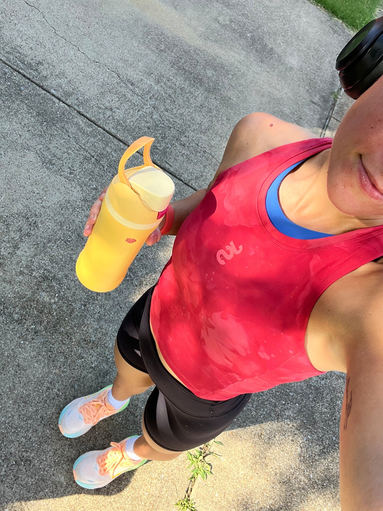 My current fave workout stack 🤍
• Lululemon tank that actually stays put
• Target sports bra that gives just the right support
• Amazon biker shorts (yes, the viral ones)
• HOKAs for that cloud-walk feel
• Owala water bottle — never leave the house without it
• And of course, my Beats to get in the zone 🎧

Everything’s linked in my LTK — from high-end to budget-friendly staples I actually use on repeat. #PostpartumStrong #RunningMomGear #LTKfit #OOTD #AmazonFinds #TargetStyle #LululemonStyle #HokaLove #DailyWalkFit #BeatsHeadphones #OwalaBottle

#LTKActive #LTKStyleTip #LTKShoeCrush