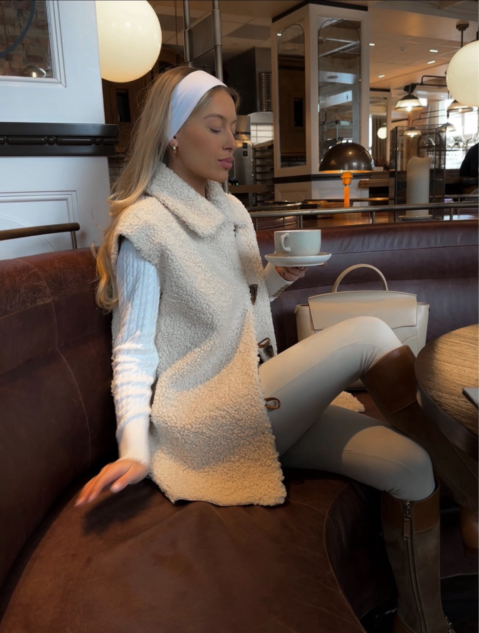 Autumn outfit, cozy elegance, chic autumn look, winter outfit, old money style 

#LTKshoecrush #LTKstyletip #LTKSeasonal