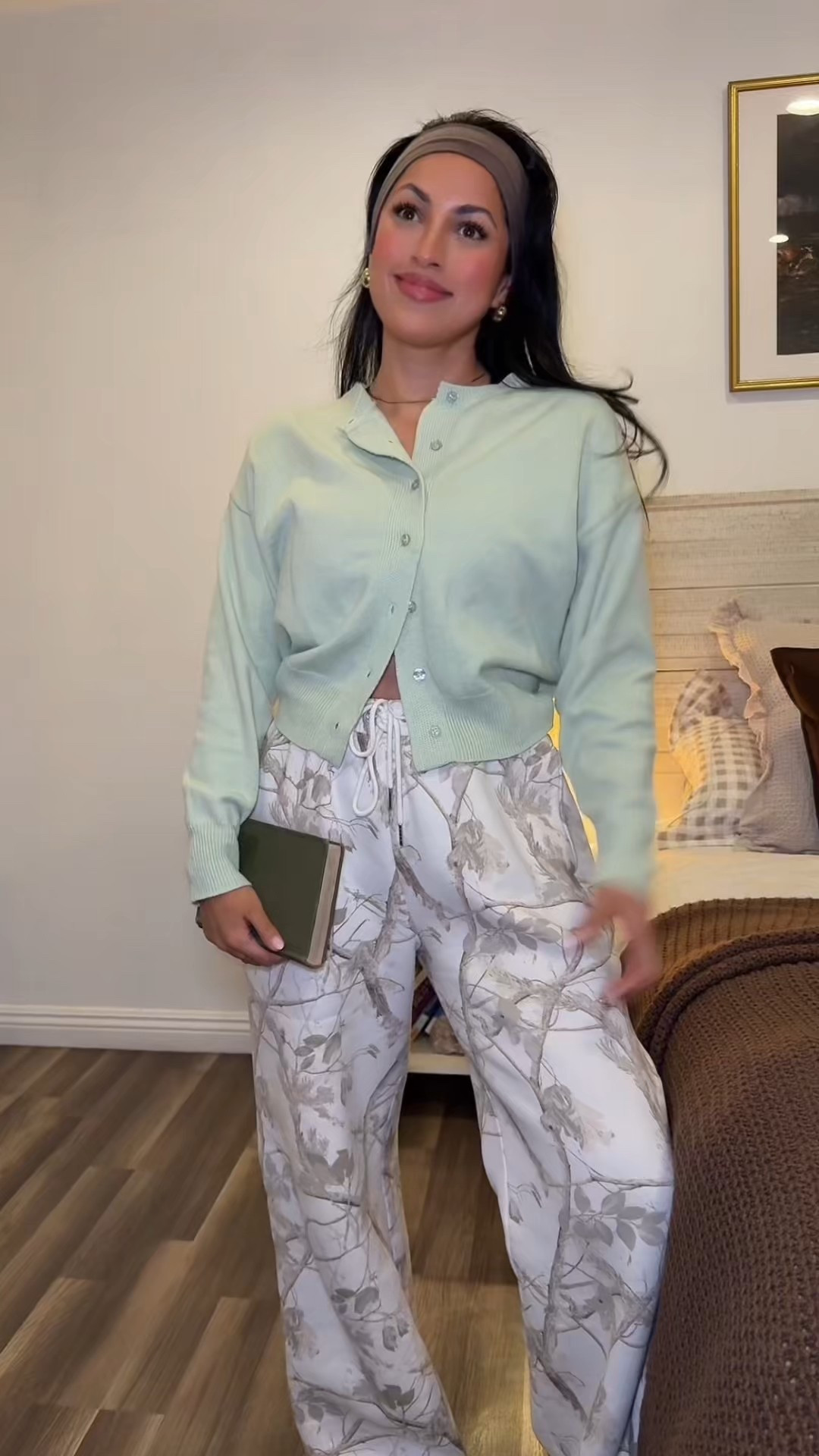 Cozy outfits 🤍🧚🏼

#LTKgrwm #LTKootd