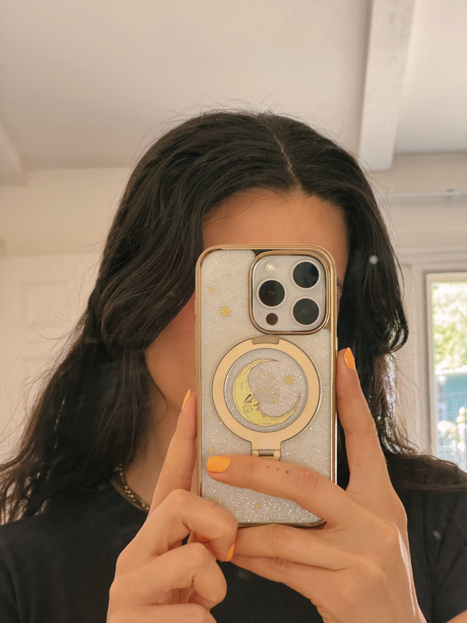 moon phone case with built-in tripod 🌙✨🤳🏼 #phonecase #contentcreator #fashionblogger #iphone #accessories 

#LTKGiftGuide #LTKStyleTip #LTKFindsUnder50