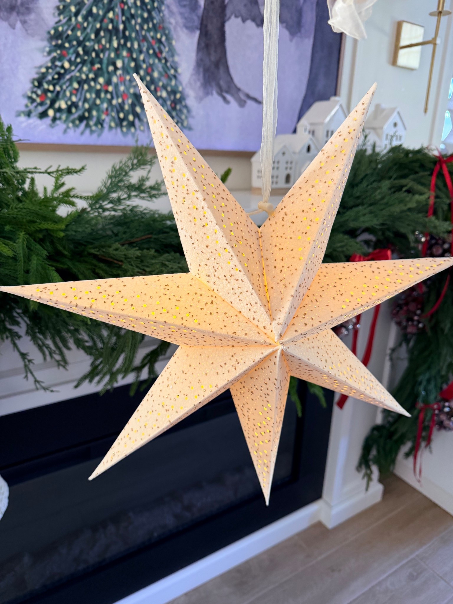 How dreamy are these paper stars that come with the lights??! Shocked they’re still in stock!


Christmas decor
Whimsical Christmas decor
Traditional Christmas decor
Neutral Christmas decor


#LTKHome #LTKHoliday