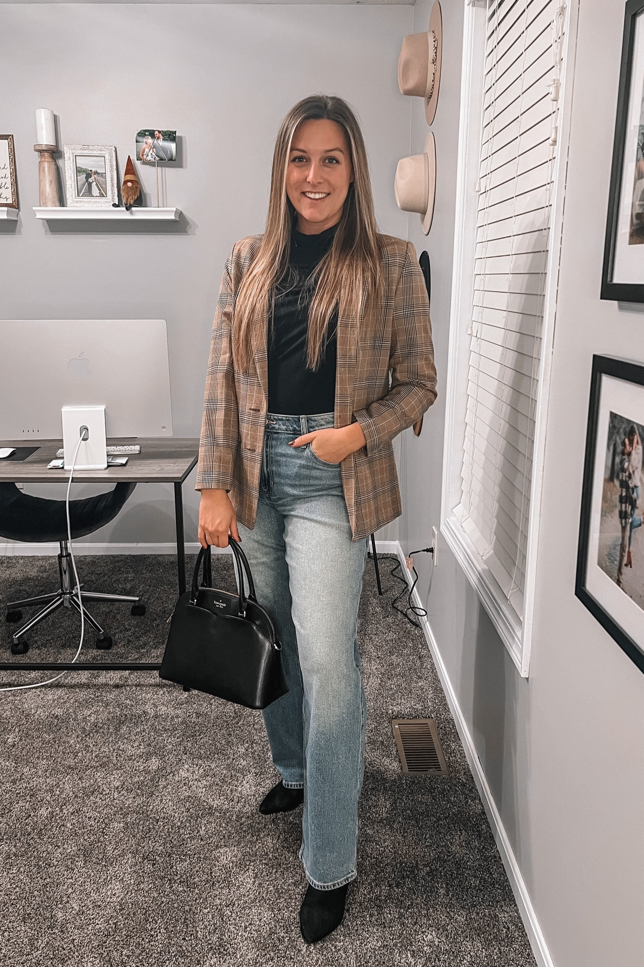 Business casual fall outfit inspo! 

Obsessed with this blazer, the perfect fit and style for fall and so appropriate for business and business casual work attire! 

Blazer, sized down 1 
Top, sized up 1 
Jeans, run TTS
Boots, old but linked similar style

#LTKsalealert #LTKworkwear #LTKstyletip