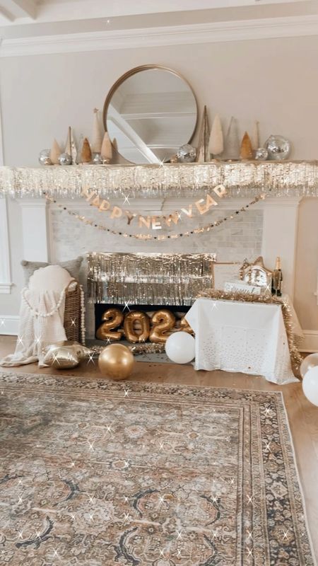New Years Decorations ✨


Happy new year tinsel fringe garland sparkle decorations ringing in the new year home decor party decorations

#LTKHoliday #LTKSeasonal #LTKhome