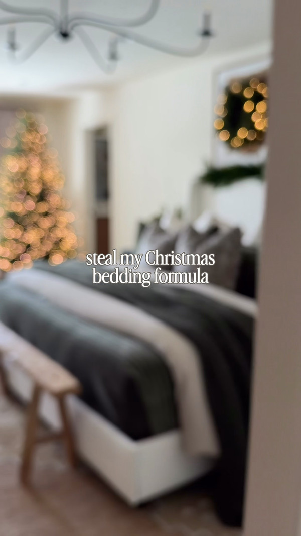 Christmas bedding, but make it cozy + luxe!