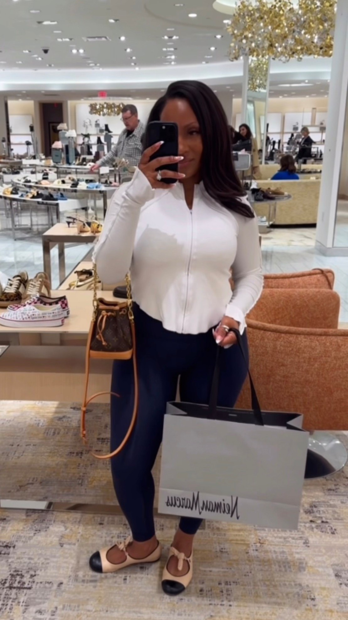 Shop til I Drop

Outfit details linked! 

#LTKootd #LTKmomlife #LTKdayinmylife